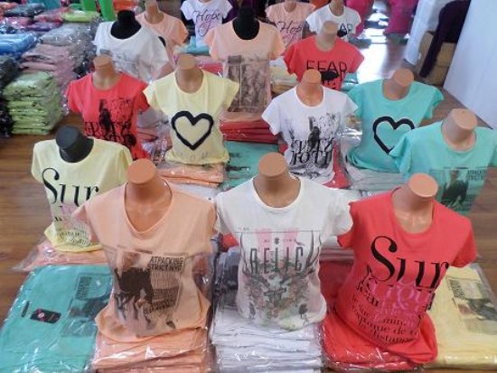 YENİ SEZON YAZLIK BAYAN TİŞÖRT VE TUNİKLERDE ŞOK FİYAT 3,99-2,99 krşş